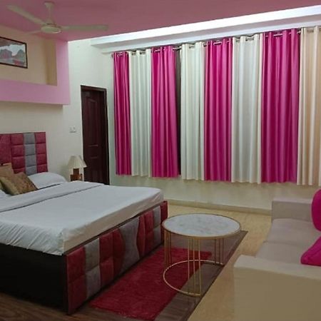Star Inn Delhi Zewnętrze zdjęcie