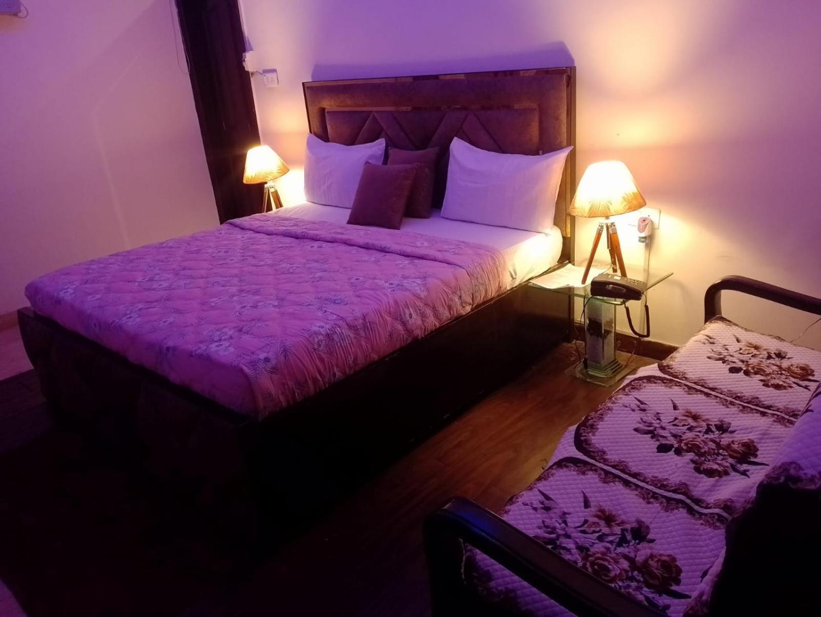 Star Inn Delhi Zewnętrze zdjęcie